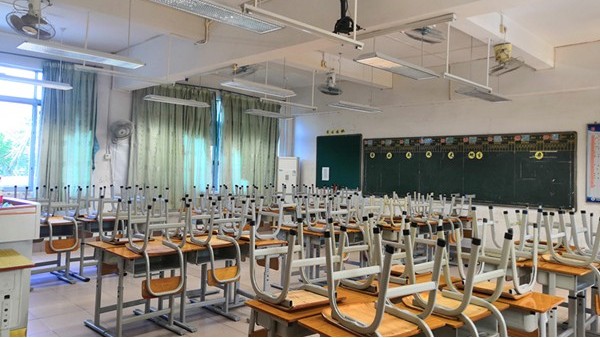 近視防控進(jìn)校園 | 點(diǎn)亮“睛”彩，照亮孩子的光明未來(lái)