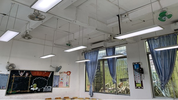 華輝教育照明來支招~這么多LED護眼燈具該如何挑選？